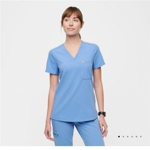 Figs Caterina One-Pocket Scrub Top
